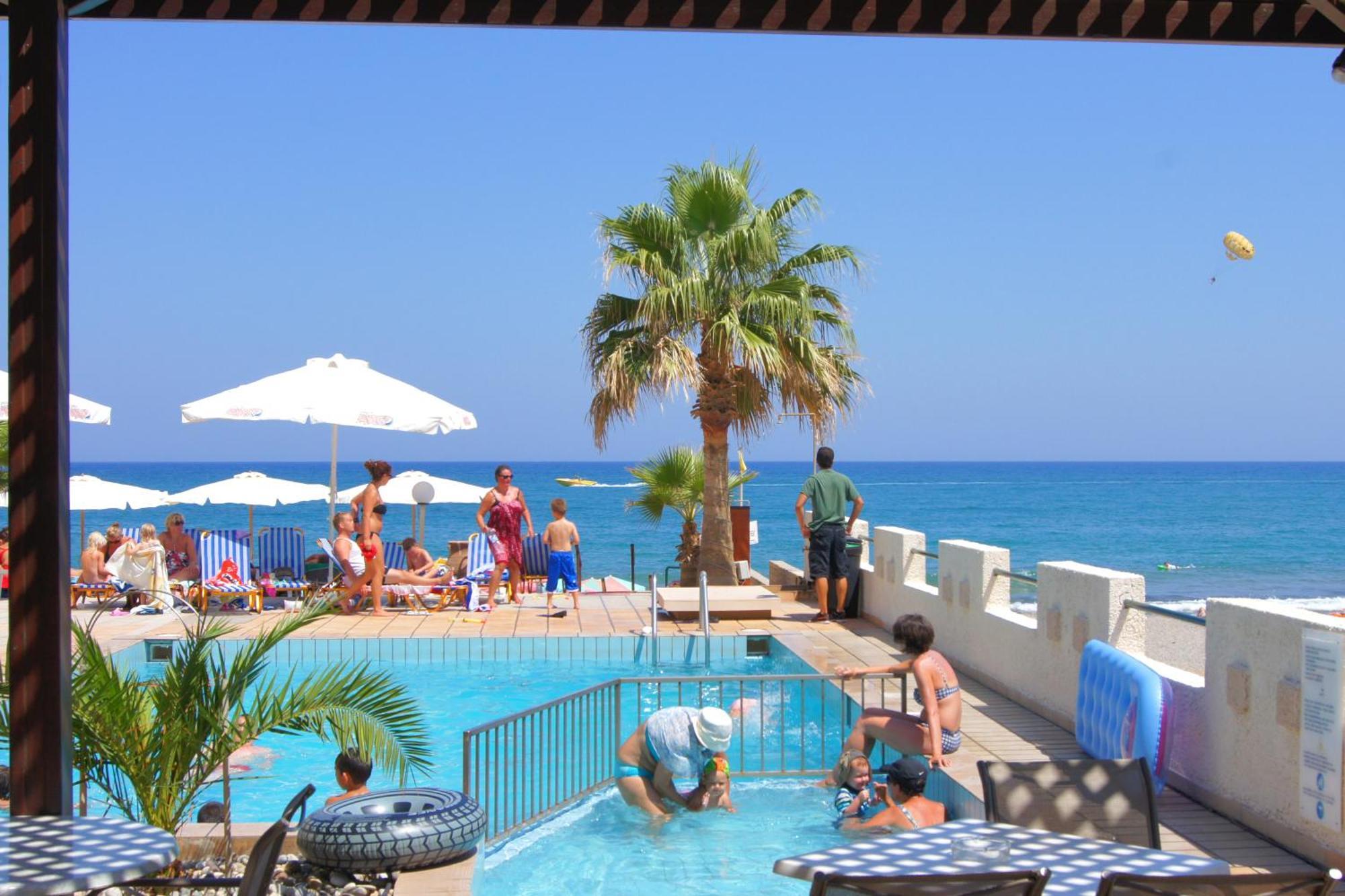 Jo An Beach Hotel أذيليانوس كامبوس المظهر الخارجي الصورة